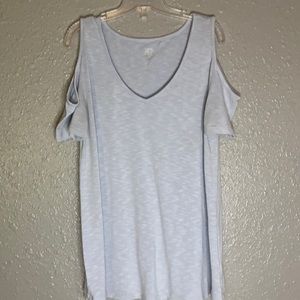 Women’s shirt